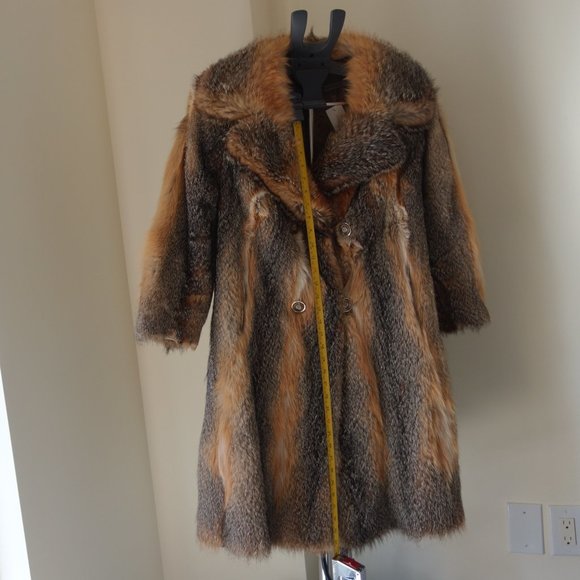 Real Fur Coat - Picture 15 of 16